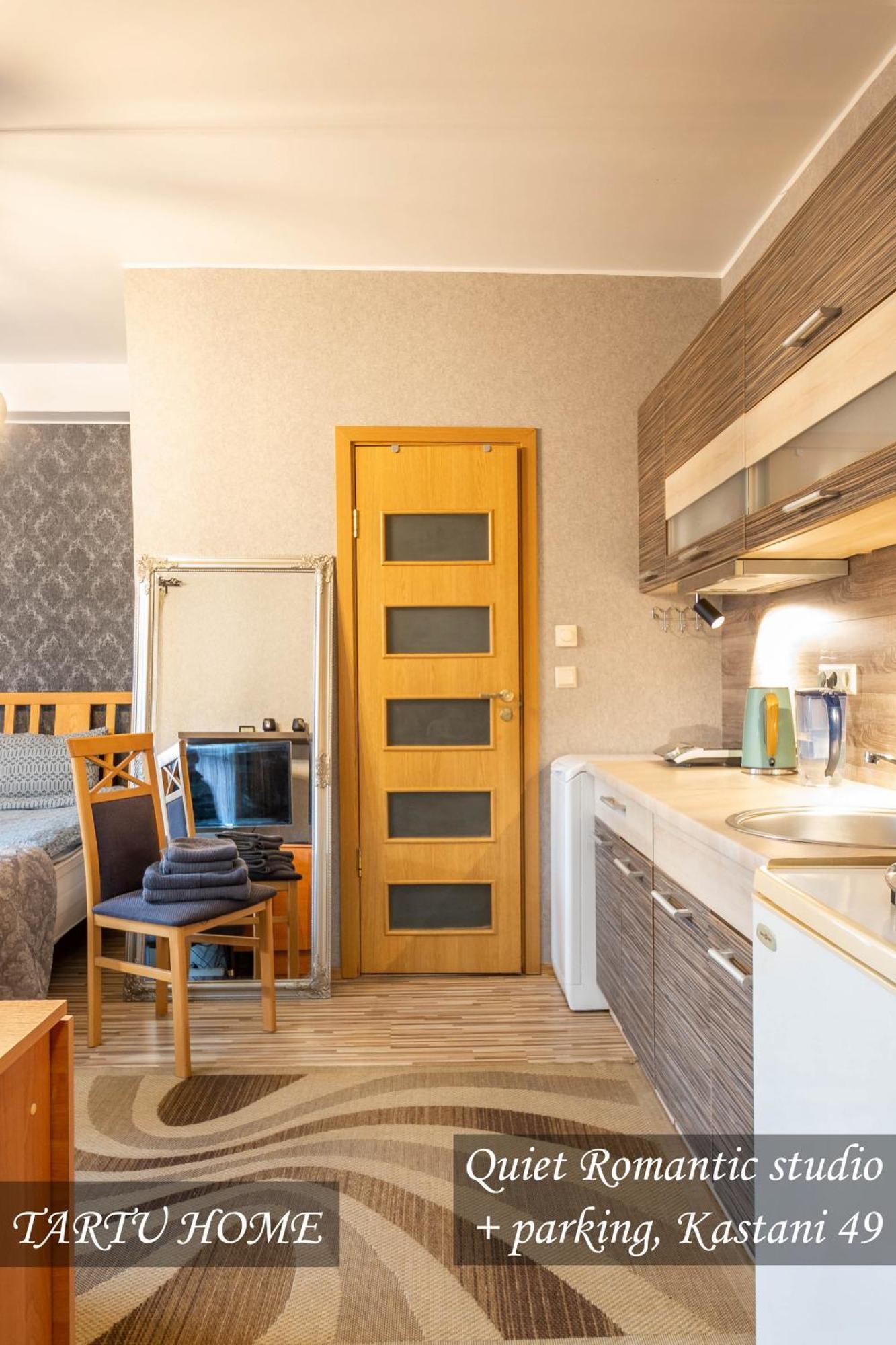 Quiet Romantic Studio Plus Parking, Tartu Home Luaran gambar