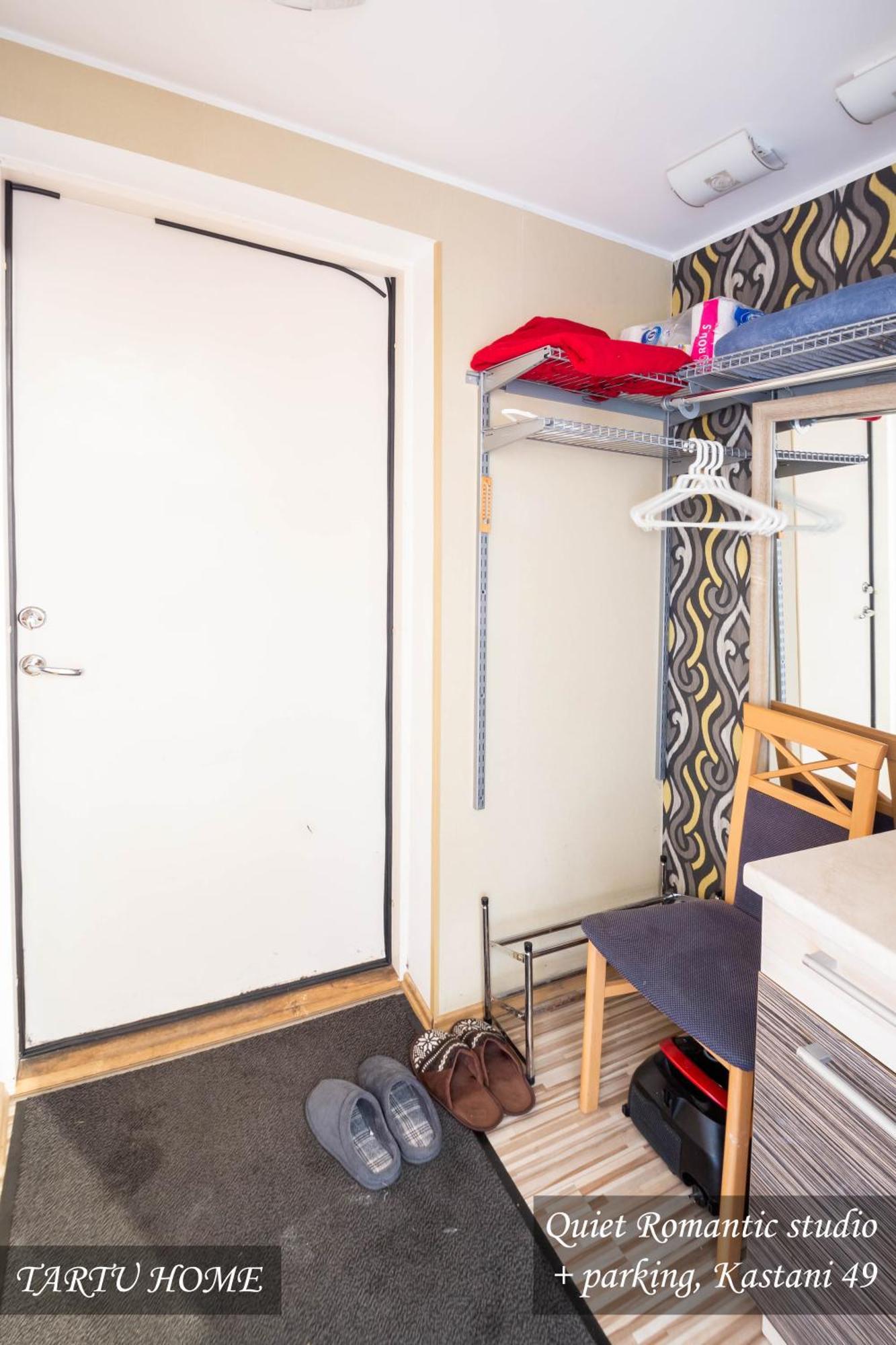 Quiet Romantic Studio Plus Parking, Tartu Home Luaran gambar