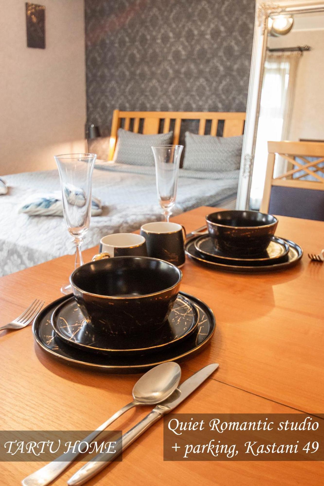Quiet Romantic Studio Plus Parking, Tartu Home Luaran gambar