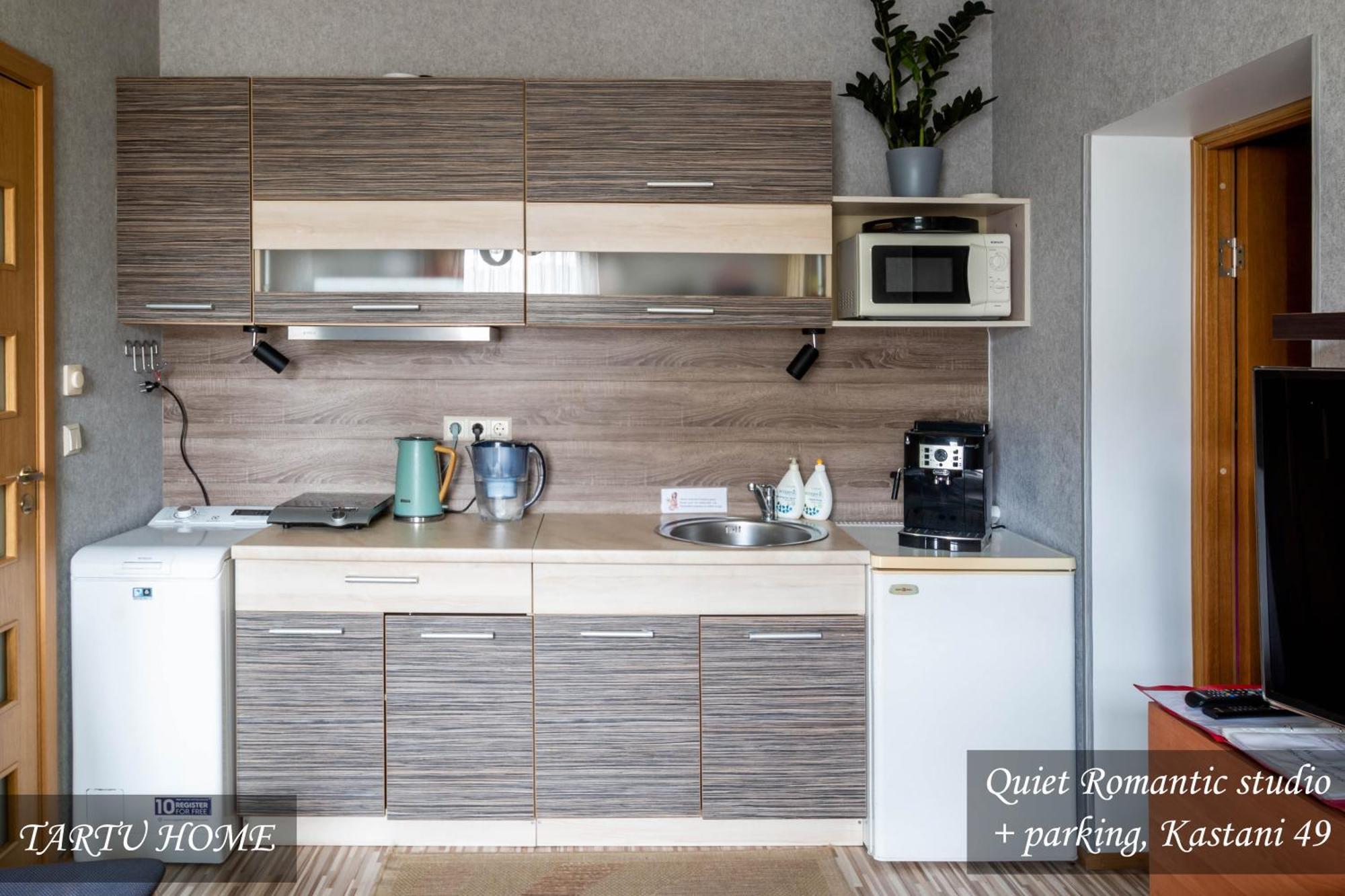 Quiet Romantic Studio Plus Parking, Tartu Home Luaran gambar